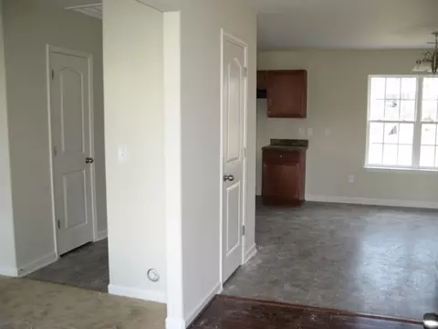30 Meadow Loop Dr, Clayton, NC 27527 photo 2