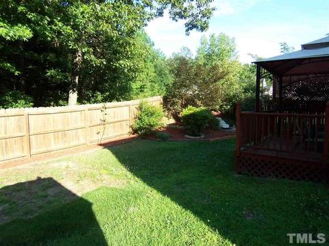 2624 Dality Dr, Raleigh, NC 27604 photo 2