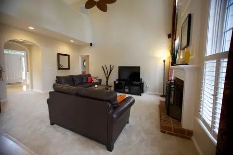 4620 Regency Dr, Durham, NC 27713 photo 8