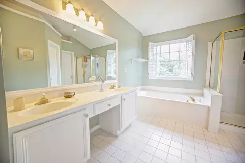 4620 Regency Dr, Durham, NC 27713 photo 17