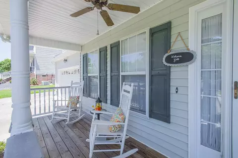 405 Foxbury Dr, Garner, NC 27529 photo 2
