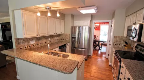 1208 Eastham Dr, Apex, NC 27502 photo 2