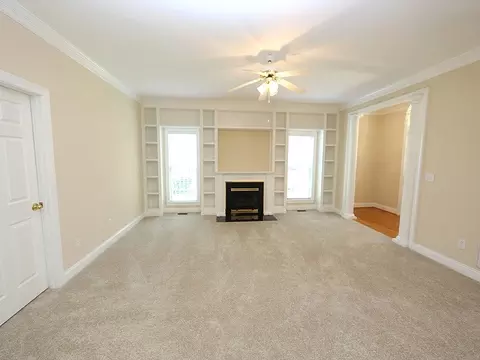 1010 E Oak, Durham, NC 27705 photo 3