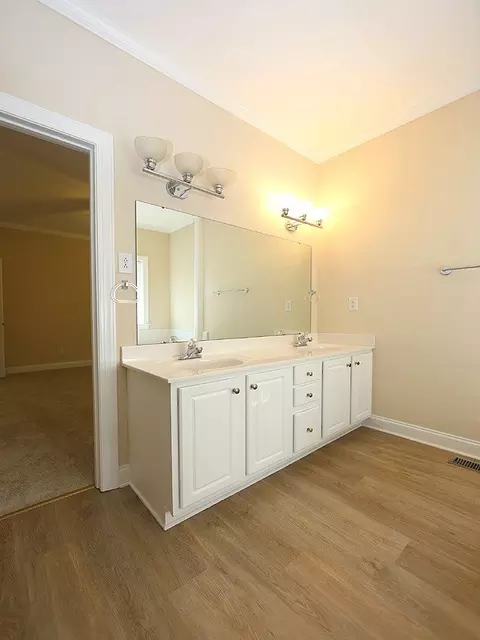 1010 E Oak, Durham, NC 27705 photo 15