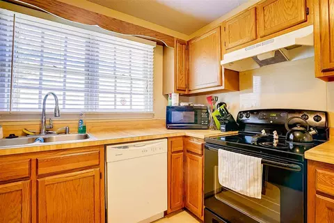 5312 Hadrian Dr, Durham, NC 27703 photo 11