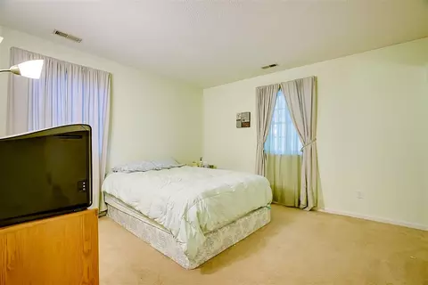 5312 Hadrian Dr, Durham, NC 27703 photo 15