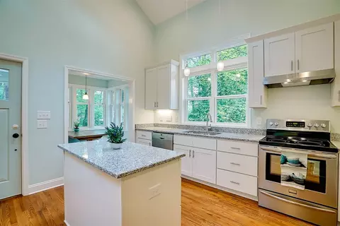2707 Ashley St, Durham, NC 27704 photo 8