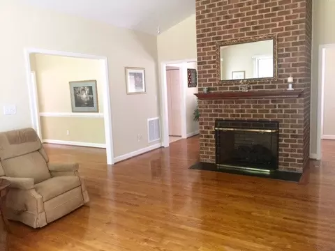 19 Drucilla Ct, Durham, NC 27705 photo 10