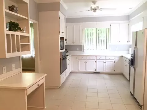 19 Drucilla Ct, Durham, NC 27705 photo 3