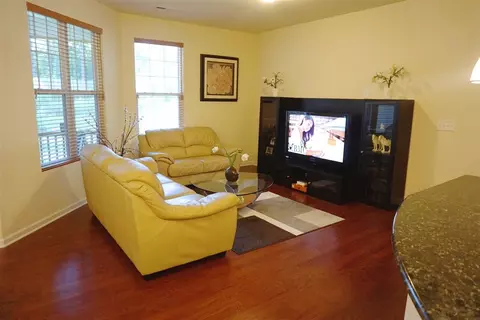 519 Panorama View Loop, Cary, NC 27519 photo 4
