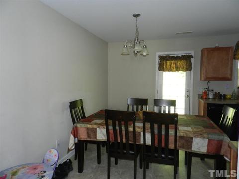 369 Gray Ghost St, Benson, NC 27504 photo 6