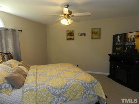 369 Gray Ghost St, Benson, NC 27504 photo 7