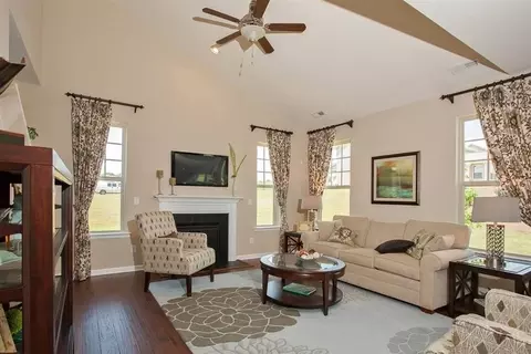 3308 Paschall Ct, Raleigh, NC 27610 photo 11
