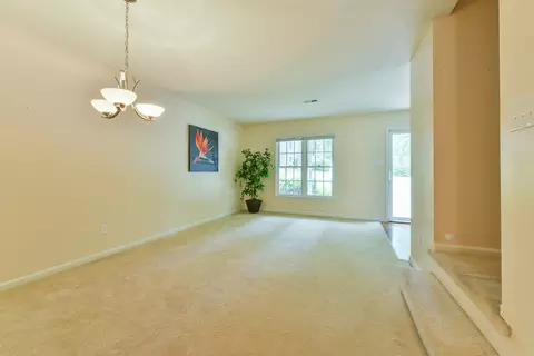 7 Forest Oaks Dr, Durham, NC 27705 photo 4