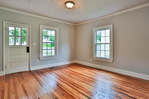 1109 Calvin St, Durham, NC 27703 photo 4