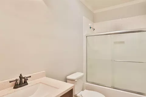 1109 Calvin St, Durham, NC 27703 photo 17
