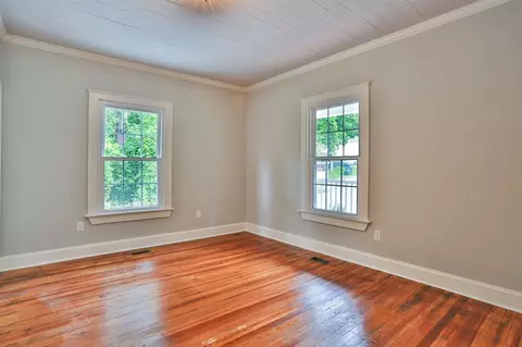 1109 Calvin St, Durham, NC 27703 photo 5