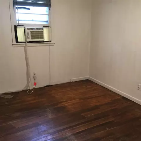 1470 Maplewood Dr, Durham, NC 27704 photo 6