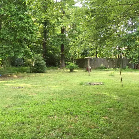 1470 Maplewood Dr, Durham, NC 27704 photo 9