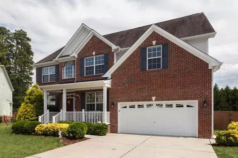 905 Plummer Ct, Wake Forest, NC 27587 photo 1