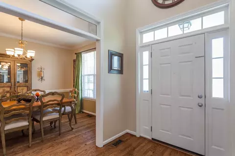 905 Plummer Ct, Wake Forest, NC 27587 photo 2