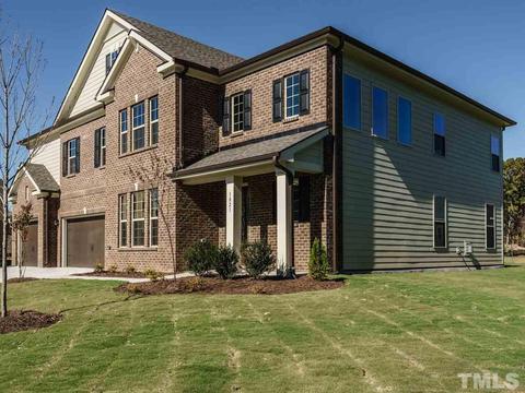 1821 Capstone Dr, Durham, NC 27713 photo 1
