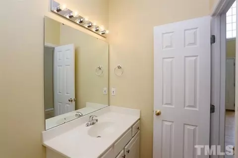 3310 Meadowrun Dr, Durham, NC 27707 photo 13