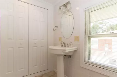 706 E Joyner St, Clayton, NC 27520 photo 18