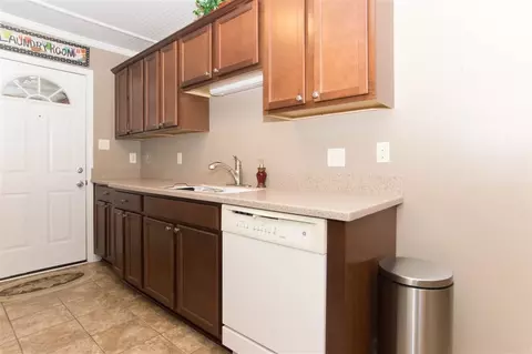 706 E Joyner St, Clayton, NC 27520 photo 6
