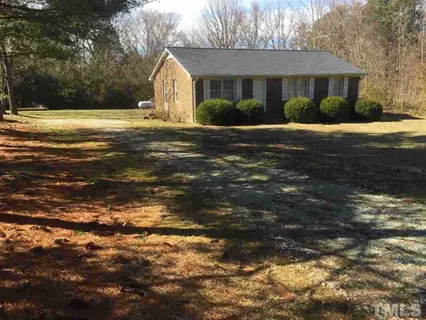 195 Morton Pulliam Rd, Roxboro, NC 27574 photo 2