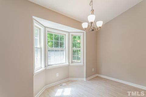 1539 Middle Ridge Dr, Willow Spring, NC 27592 photo 4