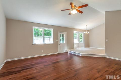 1539 Middle Ridge Dr, Willow Spring, NC 27592 photo 3