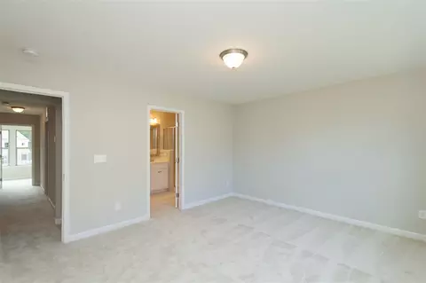 1133 Metropolitan Dr NE, Durham, NC 27713 photo 13