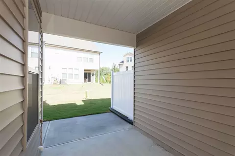 1133 Metropolitan Dr NE, Durham, NC 27713 photo 17
