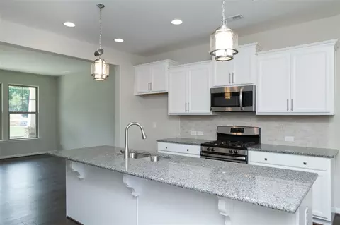 1133 Metropolitan Dr NE, Durham, NC 27713 photo 9