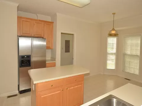 222 Tecumseh Ct, Raleigh, NC 27607 photo 8
