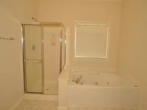 222 Tecumseh Ct, Raleigh, NC 27607 photo 15
