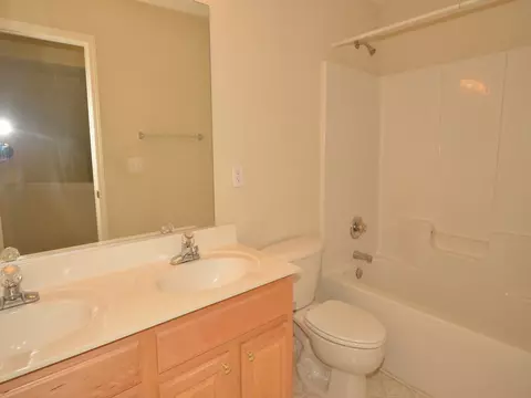 222 Tecumseh Ct, Raleigh, NC 27607 photo 19