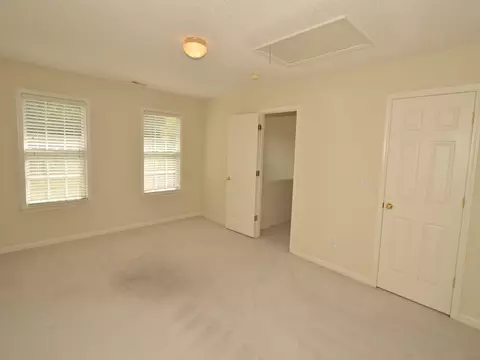222 Tecumseh Ct, Raleigh, NC 27607 photo 17