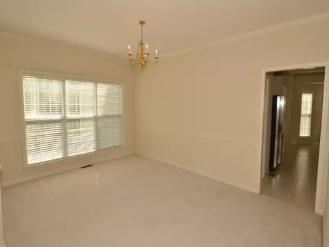 222 Tecumseh Ct, Raleigh, NC 27607 photo 3