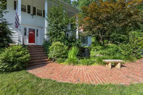 6409 Arnold Rd, Raleigh, NC 27607 photo 2