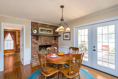 6409 Arnold Rd, Raleigh, NC 27607 photo 9