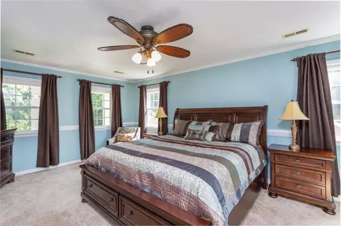 6409 Arnold Rd, Raleigh, NC 27607 photo 12