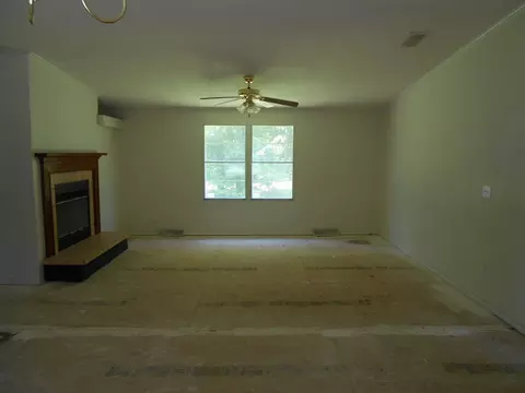 649 Jack Hambrick Rd, Roxboro, NC 27574 photo 3