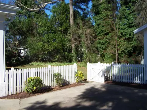308 W Parrish Dr, Benson, NC 27504 photo 20