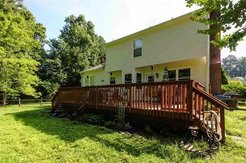 5002 Rolling Meadows Dr, Durham, NC 27703 photo 17