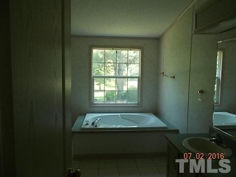 59 Will Rd, Middlesex, NC 27557 photo 4