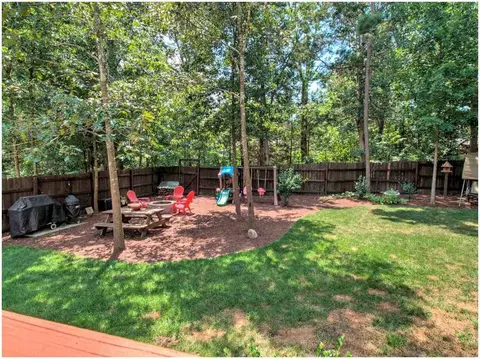 1916 Carnation Dr, Durham, NC 27703 photo 23