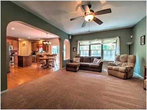 1916 Carnation Dr, Durham, NC 27703 photo 10