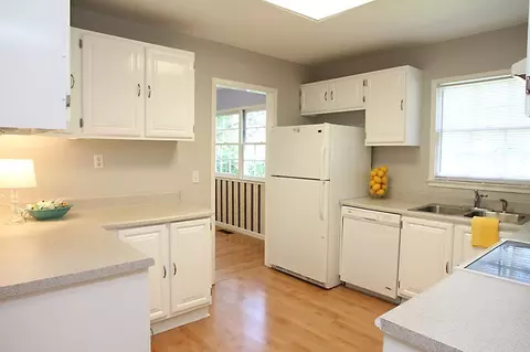 132 Wicklow Ln, Durham, NC 27713 photo 2
